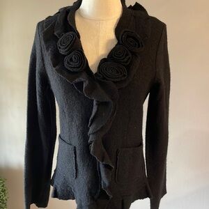 Vintage Susan Bristol 100% wool Black Ruffled Rosette Appliqué jacket 2 button S